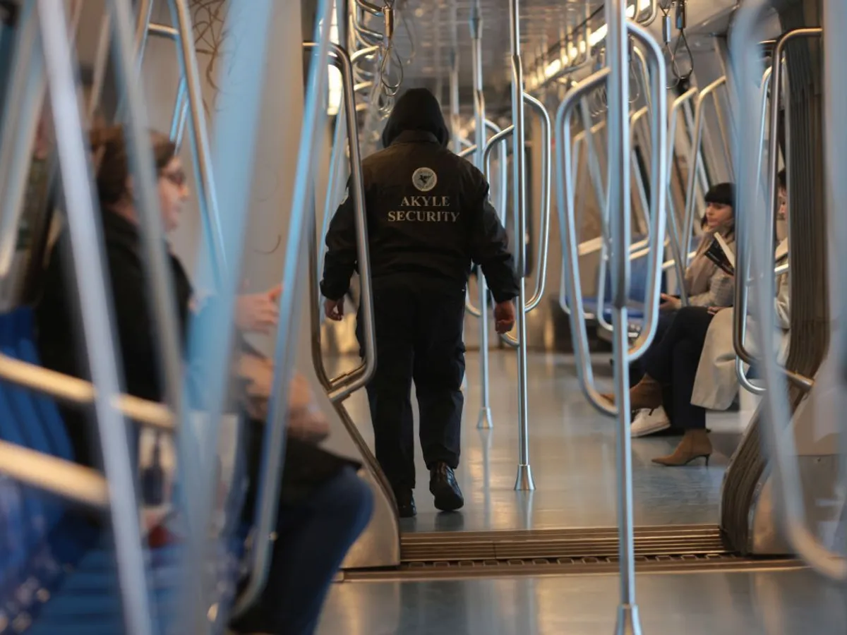 Metrorex avertizează că intervalele de circulație a trenurilor pot crește considerabil