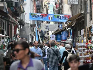 „Napoli este mort!”: Fenomentul care distruge centrul istoric al orașelor din Italia