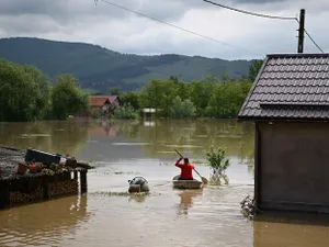 Dezastru după inundații. Predoiu, Arafat și Fechet, în zonele afectate. 200 de oameni, evacuați - Foto: Alex Nicodim/ Profimedia Images