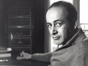 Paul Celan, într-o imagine din perioada sa pariziană