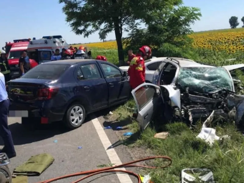 Accident teribil între 3 vehicule pe DN 2 E85 București – Urziceni: 4 morți și 5 răniți. / Foto: Info Trafic 24, Facebook