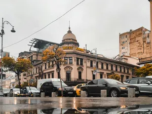 VESTE BUNĂ pentru românii din o zonă anume, care au mașină dar nu și loc de parcare. Începe la anul!: FOTO - Pexels(imagine cu rol ilustrativ)