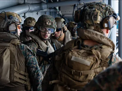 3.000 trupe de debarcare ale SUA intră în război contra Iran - Foto: US Navy