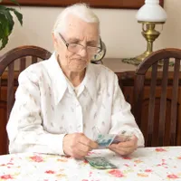 Negocieri pentru creșterea pensiilor cu 40% cu UE și Banca Mondială. Care a fost rezultatul? - Foto: Profimedia Images/ Imagine cu caracter ilustrativ