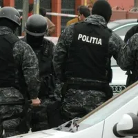 Zeci de percheziții în Prahova și Dâmbovița/FOTO: debanat.ro