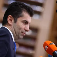 Premierul Petkov a anunțat că Bulgaria expulzează 70 de diplomați ruși: Dăunează intereselor noastre/Profimedia
