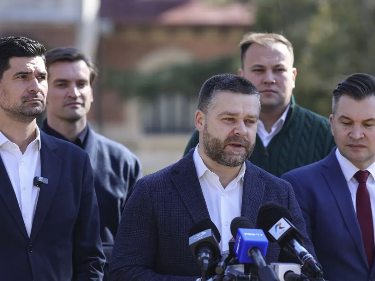 Ciprian Ciucu, la conferinţa de presă din 8 martie - Foto: INQUAM PHOTOS-Octav Ganea