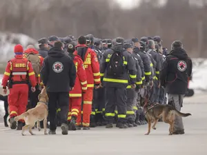 Salvatorii români, la plecarea în Turcia Foto: INQUAM Photos/George Călin