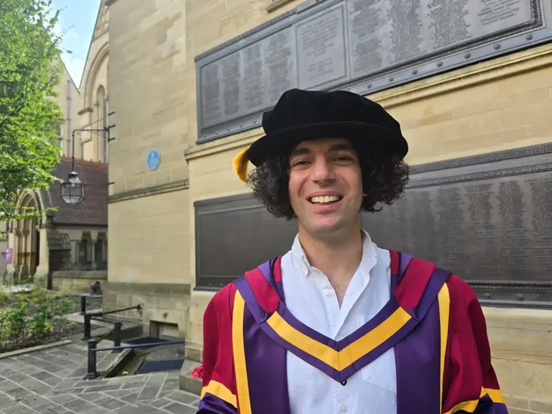 Ștefan Pricopie a devenit oficial Doctor of Philosophy (PhD), în cadrul prestigioasei Alliance Manchester Business School, parte a Universității din Manchester Foto: arhiva personala