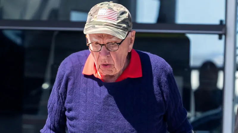 Rupert Murdoch, rol direct în jocul electoral făcut de Fox News, în alegerile prezidenţiale din 2020 - Foto: Profimedia Images