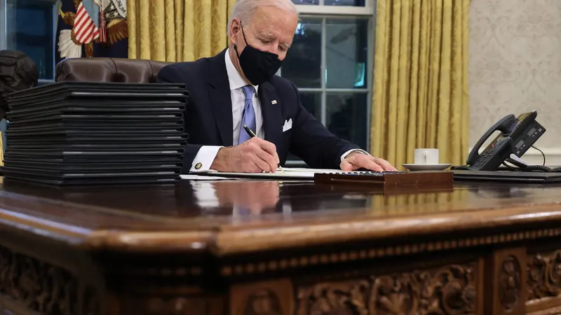Biden a semnat un ordin executiv în domeniul securității cibernetice/Foto: thenation