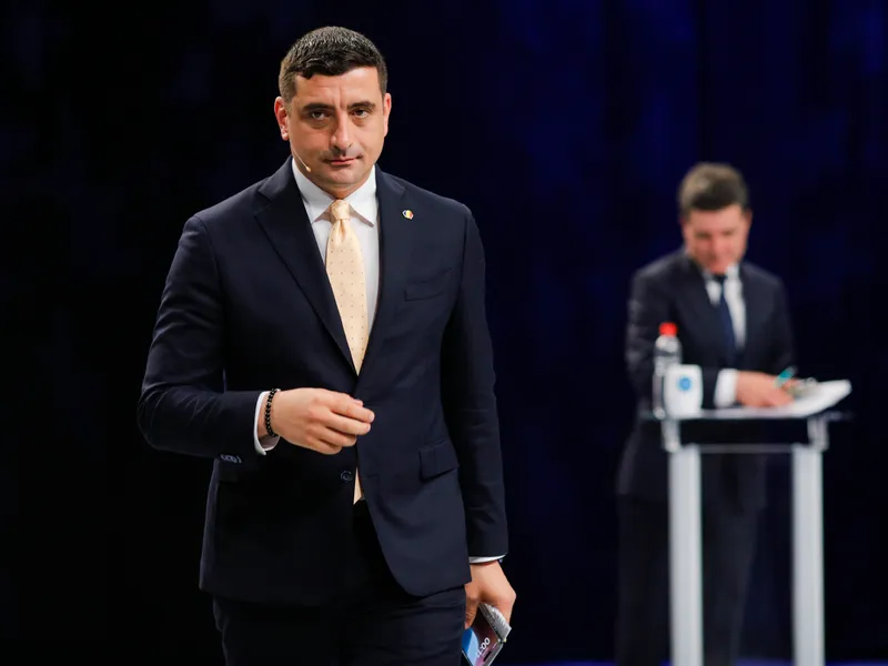 Pensii speciale pentru familia George Simion. Unchiul ia 10.000 lei, mătușa și sora vor lua 24.000
