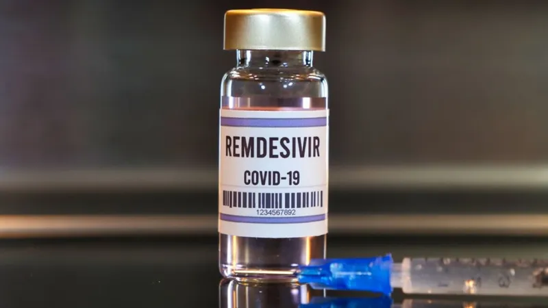 Ministerul Sănătăţii: 7.250 de flacoane de Remdesivir, distribuite în 96 de spitale. / Foto: adevarul.ro