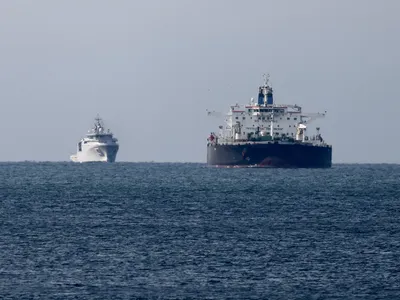 Petrolier al Rusiei, urmărit de Marina Regală britnică - Foto: Profimedia Images