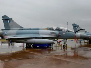 Foto: Avionul de vânătoare ar fi avut o defecțiune tehnică. Pilotul s-a salvat Sursa: Profimedia