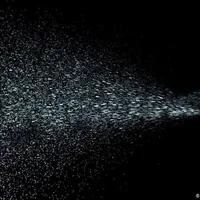 Cât de mare este riscul infectării cu coronavirus în aer liber?