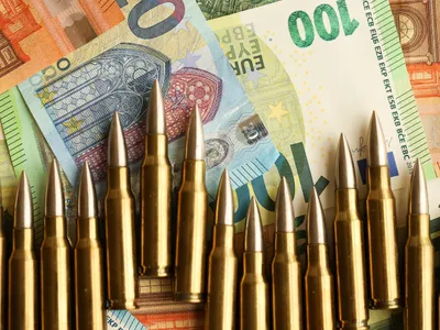 România primește de la UE 16.680.000.000 € prin SAFE - Foto: Profimedia images