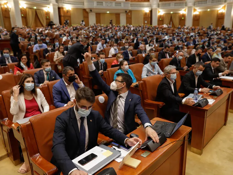 Moțiunea de cenzură va fi citită în Parlament joi la ora 16.00/FOTO: Inquam Photos/George Călin