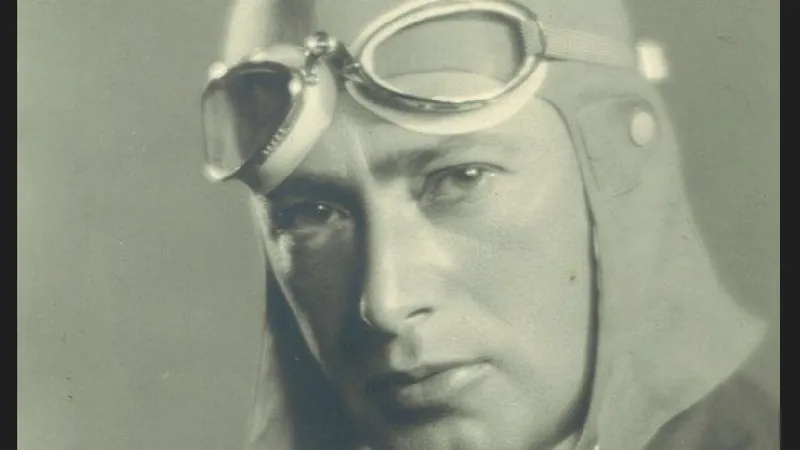 Ionel Fernic, pasionat aviator-Foto: arhiva MNIR