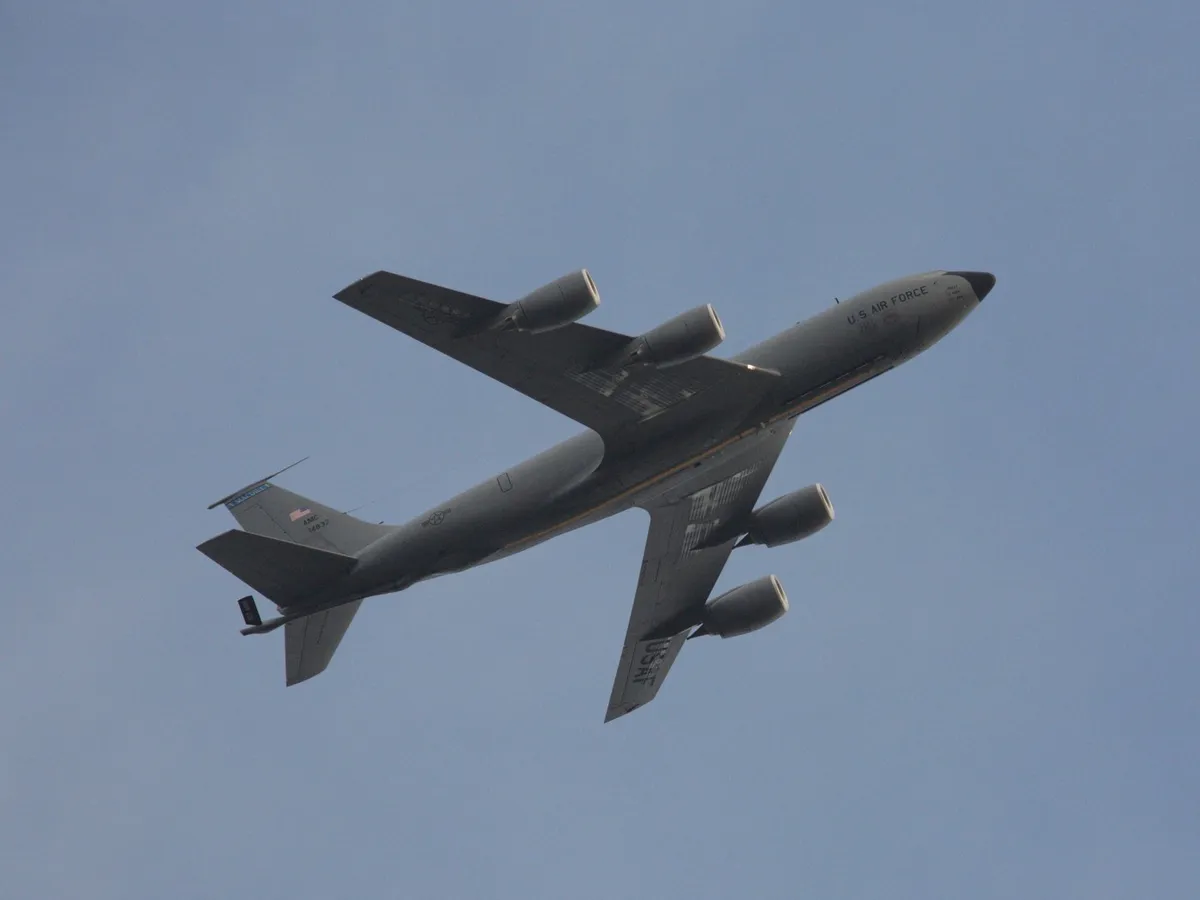 Forţele Aeriene Americane au trimis la Bucureşti al şaselea avion Boeing KC-135 Stratotanker