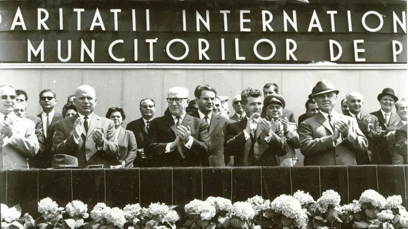 Ce făceau românii de 1 mai în timpul lui Ceaușescu - Foto: Fototeca online a comunismului românesc - cota 182/1967
