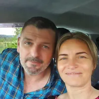 Preotul și primărița, iubitori de jocuri de noroc - FOTO: FB