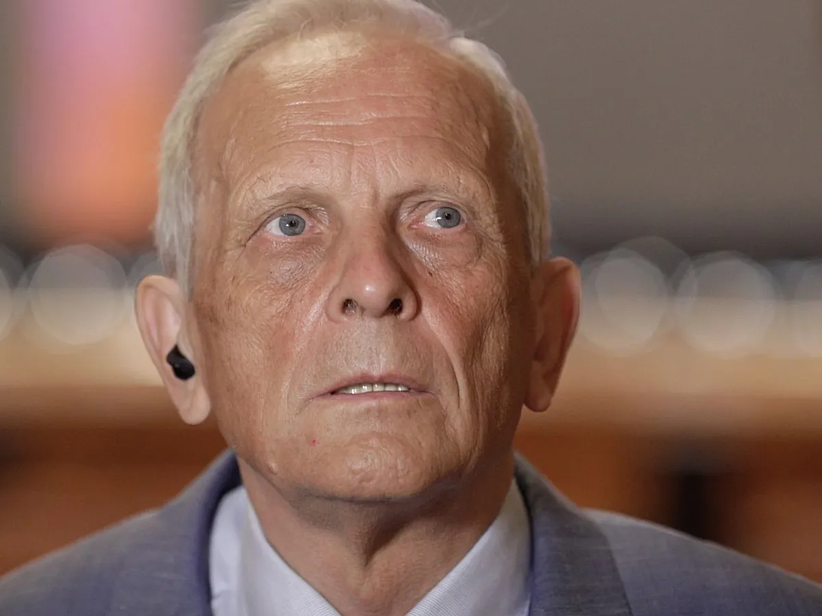 Theodor Stolojan: "Premierul Bolojan, care știe ce are de făcut și singur, va fi în mâna Parlamentului"