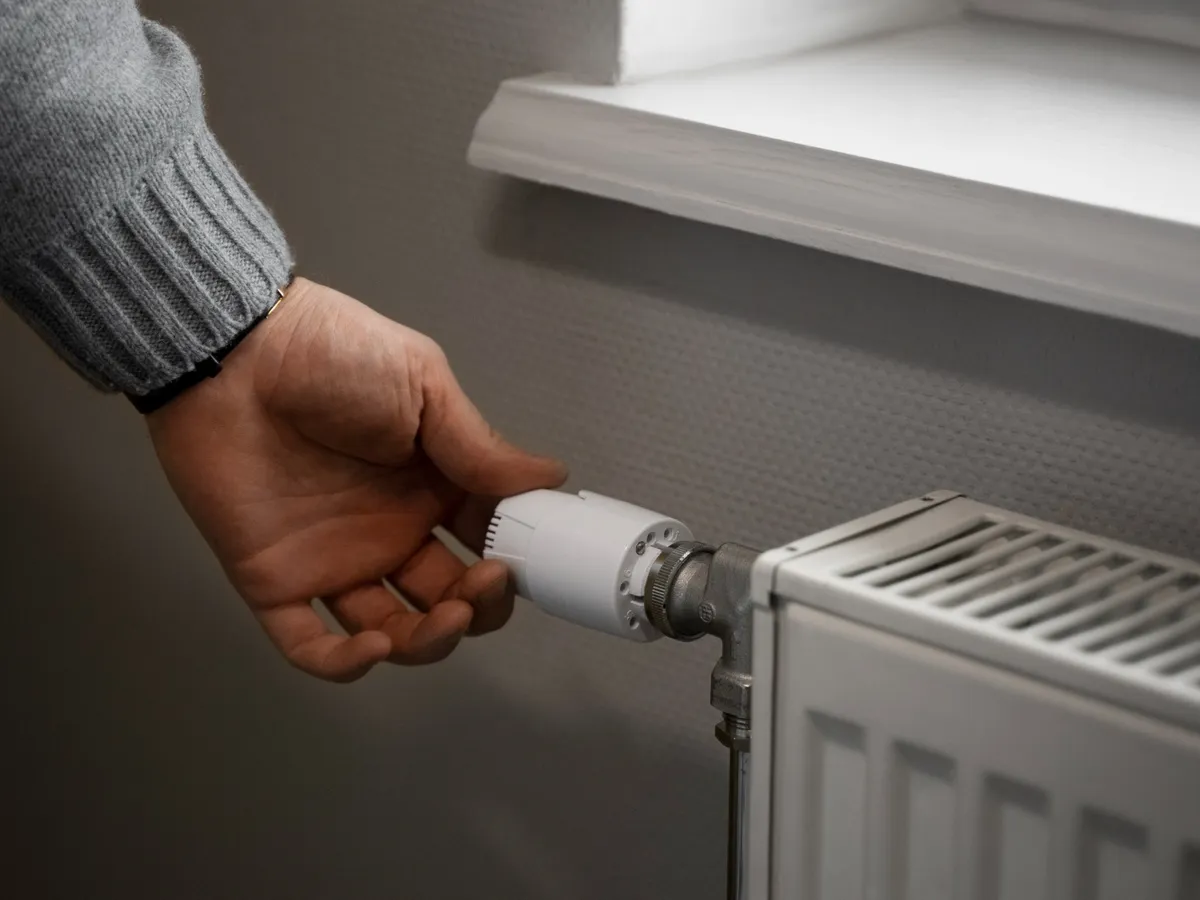 Termoenergetica anunţă că a oprit furnizarea agentului termic în Capitală