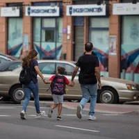 Părinții pot merge la medicii de familie pentru documentele medicale necesare la școală Foto: Profimedia Images (rol ilustrativ)