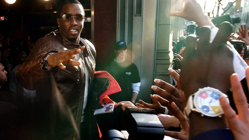 Curg acuzațiile împotriva lui P Diddy. Paharul cu drogul violului din care a forțat un minor să bea - Foto: Profimedia images