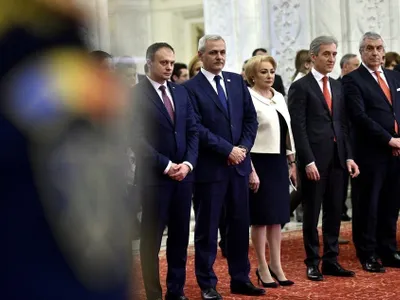 Dragnea și Dăncilă, fețe de înmormântare/FOTO: Facebook.com