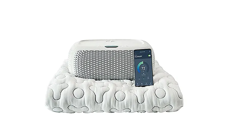 OOLER – „Sticlele cu apă caldă“ moderne