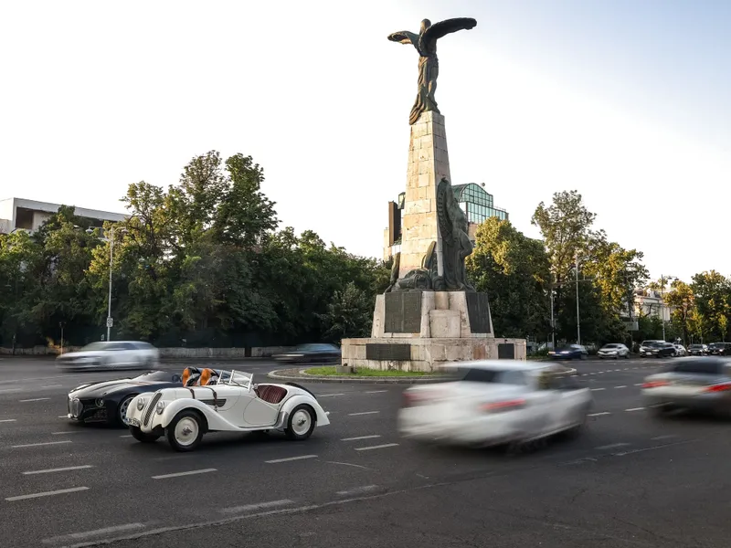 Bucureștiul, pe harta motorsportului mondial. Nu azi, ci cu 90 de ani în urmă. Nemții, siderați - Foto: Dragoș Savu