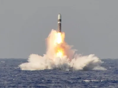 SUA, pregătire nucleară la nivel național. „Avioanele Apocalipsei”, bombardiere B-52, „gata de atac”