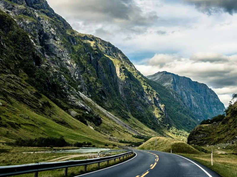 Cea mai așteptată autostradă din România, de 5.500.000.000€, se pune în mișcare. Ce pași s-au făcut? - Foto: brasov.net (imagine cu caracter ilustrativ)