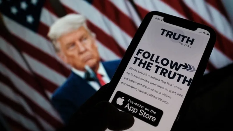 Donald Trump pregătește lansarea propriei rețele sociale care se va numi Truth Social/FOTO: dawn