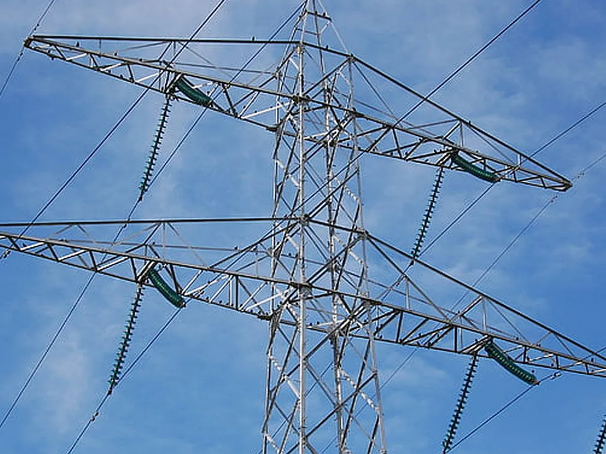Mililoane de români îşi schimbă furnizorul de energie electrică. Ce se întâmplă cu facturile lor - Foto: Hippopx