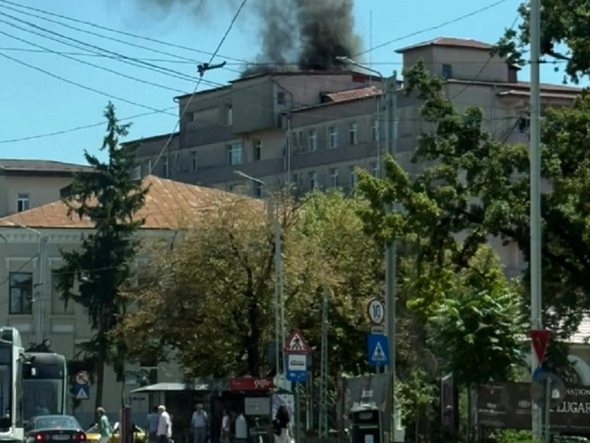 Un incendiu a izbucnit la Maternitatea din Iași - Foto: Facebook