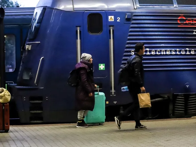 România a intrat în Spaţiul Schengen, dar trenurile maghiare aşteaptă în continuare în frontieră - Foto: Profimedia Images