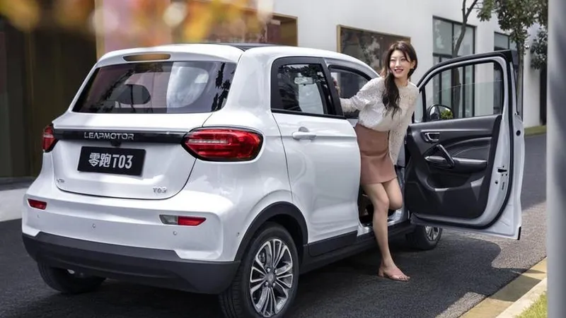 Marca chinezească Leapmotor vine în România. Atacă direct Dacia Spring. Aduce și un SUV electric - Foto: Leapmotor