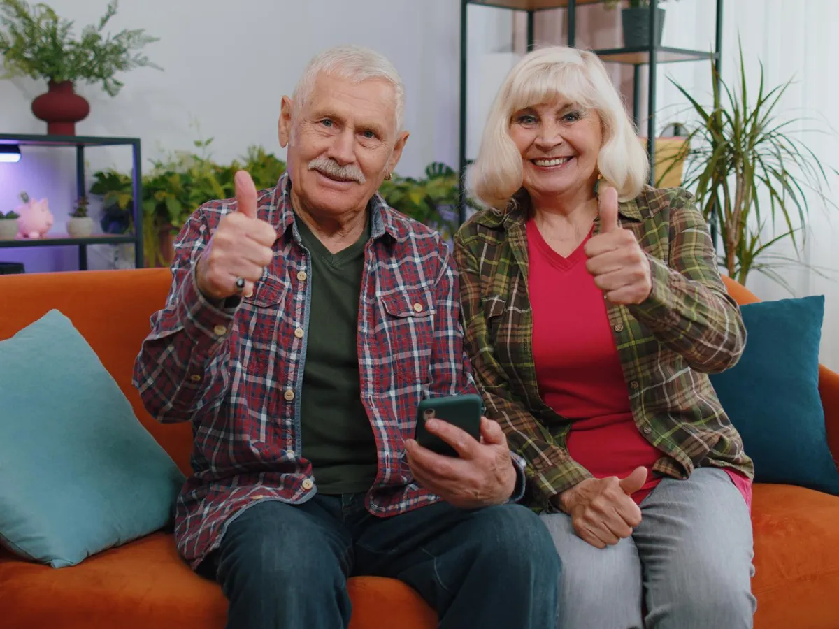 Pensionari la pensie - Foto: Magnific