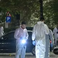 Investigatorii crimei din Piața Constituției/Foto: Captură TVR