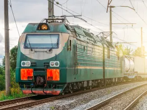 Trenul București - Brașov a avut o întârziere de 6 ore. Este un timp record pentru un traseu scurt Foto: Freepik (fotografie cu caracter ilustrativ)