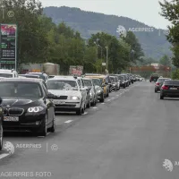TRAFIC intens pe Valea Prahovei: se circulă în coloană şi între localităţile Breaza şi Comarnic - Foto: Agerpres(imagine cu caracter ilustrativ)