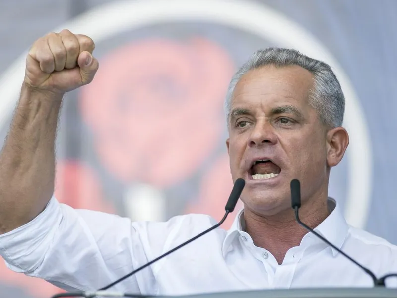 Vlad Plahotniuc stătea în Atena, într-o vilă de lux cu jacuzzi, dressing, fitness şi cramă dedicate - Foto: Profimedia Images