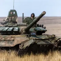 Un militar rus și-a vândut tancul ucrainenilor pentru 10.000 de dolari/FOTO: Twitter/Ukrinform
