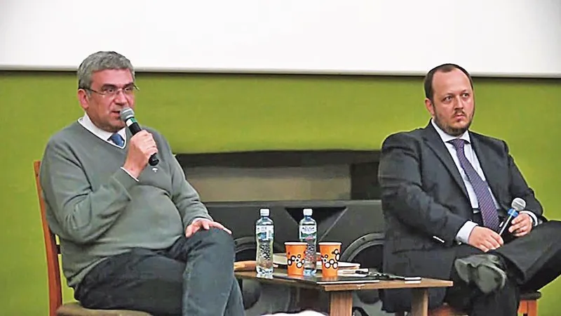 INIȚIATIVĂ. Teodor Baconschi și Adrian Papahagi sunt doi dintre conservatorii cunoscuți care vorbesc despre apariția unei formațiuni creștine conservatoare
