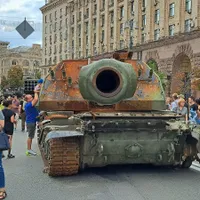 Parada tancurilor - FOTO: Newsweek