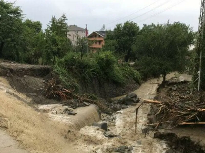 INHGA: Atenționare de cod galben de inundații pe râuri din cinci județe, până la ora 00:00/FOTO: Facebook/EchoTurkey