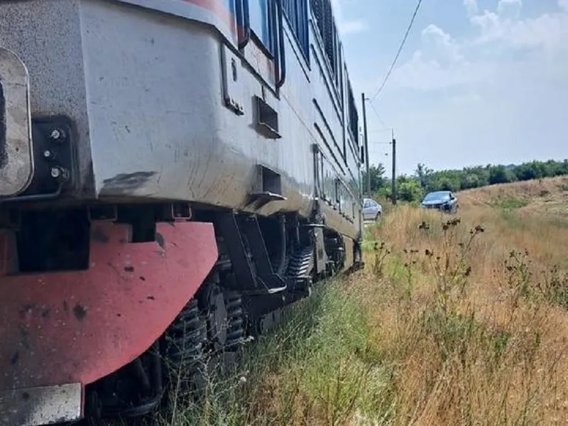 Locomotiva a sărit de pe șine Foto: clubferoviar.ro